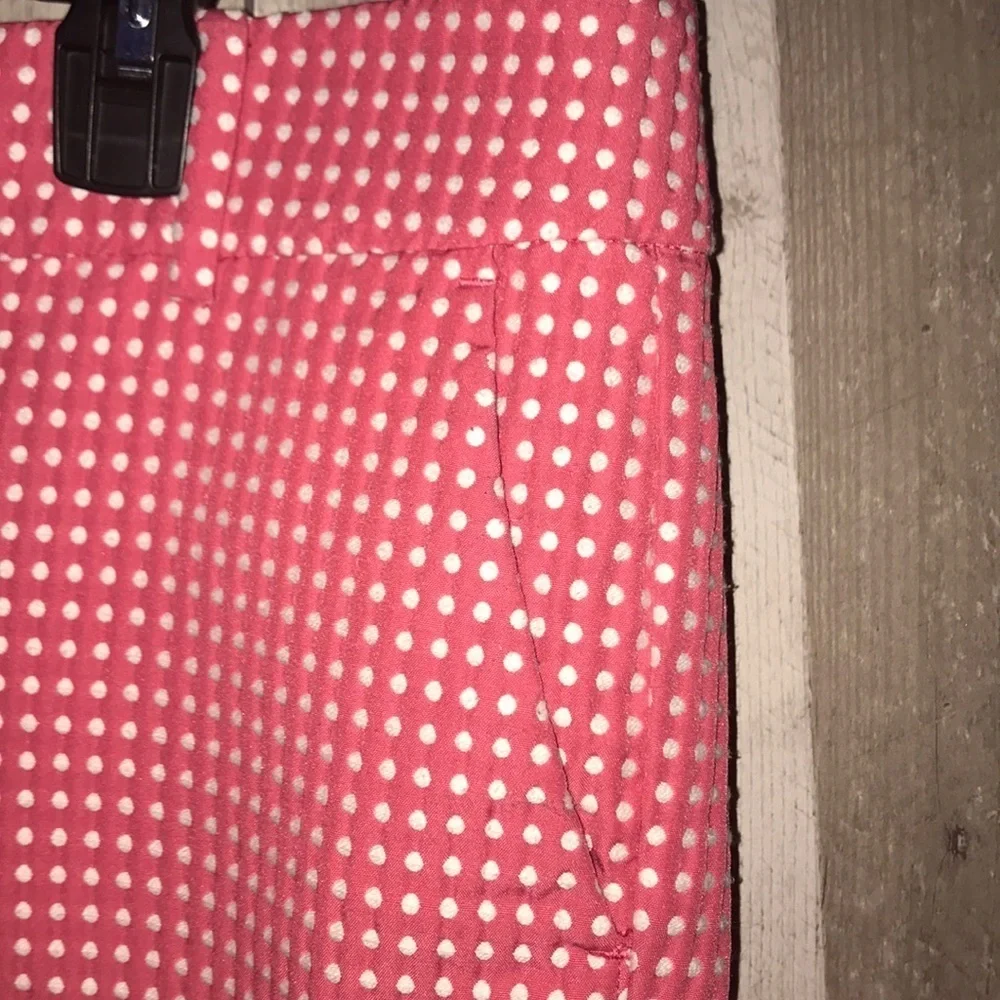 Ann Taylor Signature Coral Scalloped Dotted Shorts